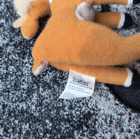 the Red-Nosed Reindeer Plush Toy - Picture 6 of 8